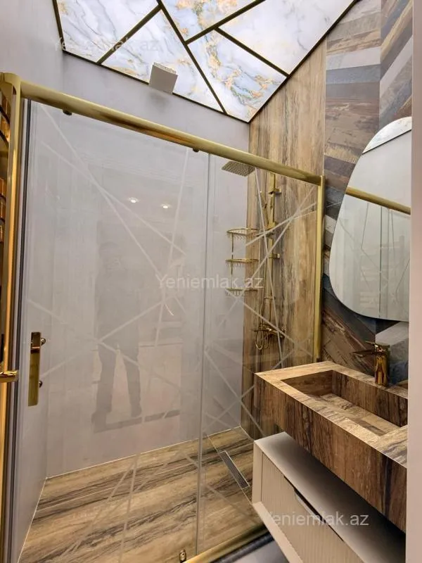 Satılır 2 otaqlı yeni tikili 86 m²