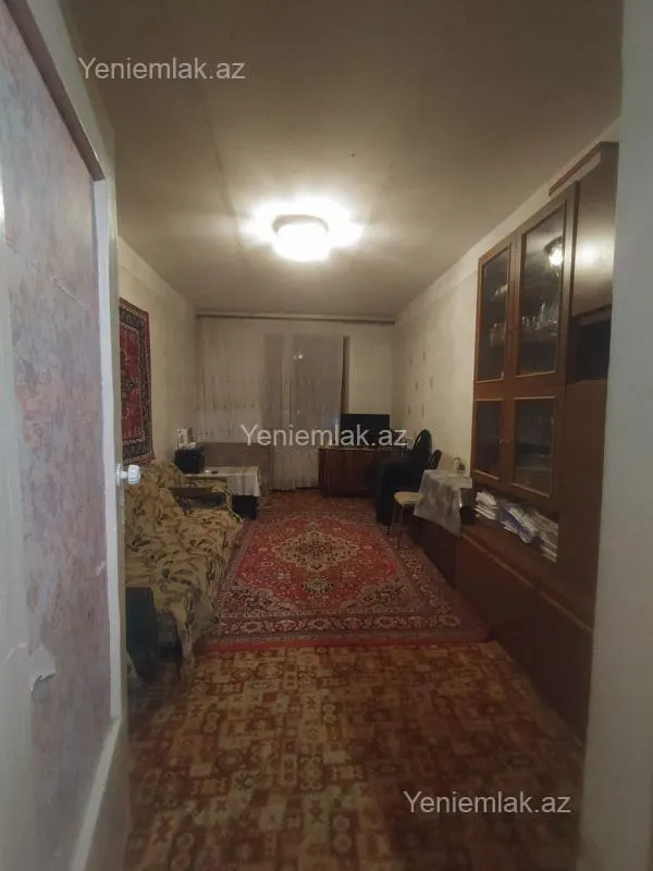 Satılır 3 otaqlı köhnə tikili 80 m²