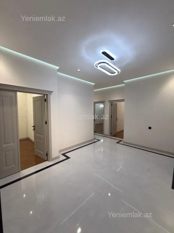 Satılır 3 otaqlı yeni tikili 142 m²
