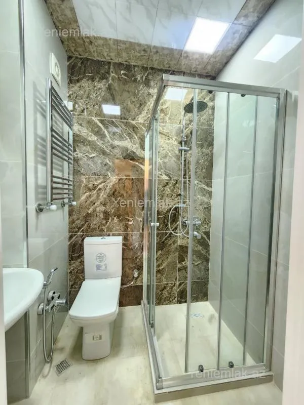 Satılır 2 otaqlı yeni tikili 62 m²