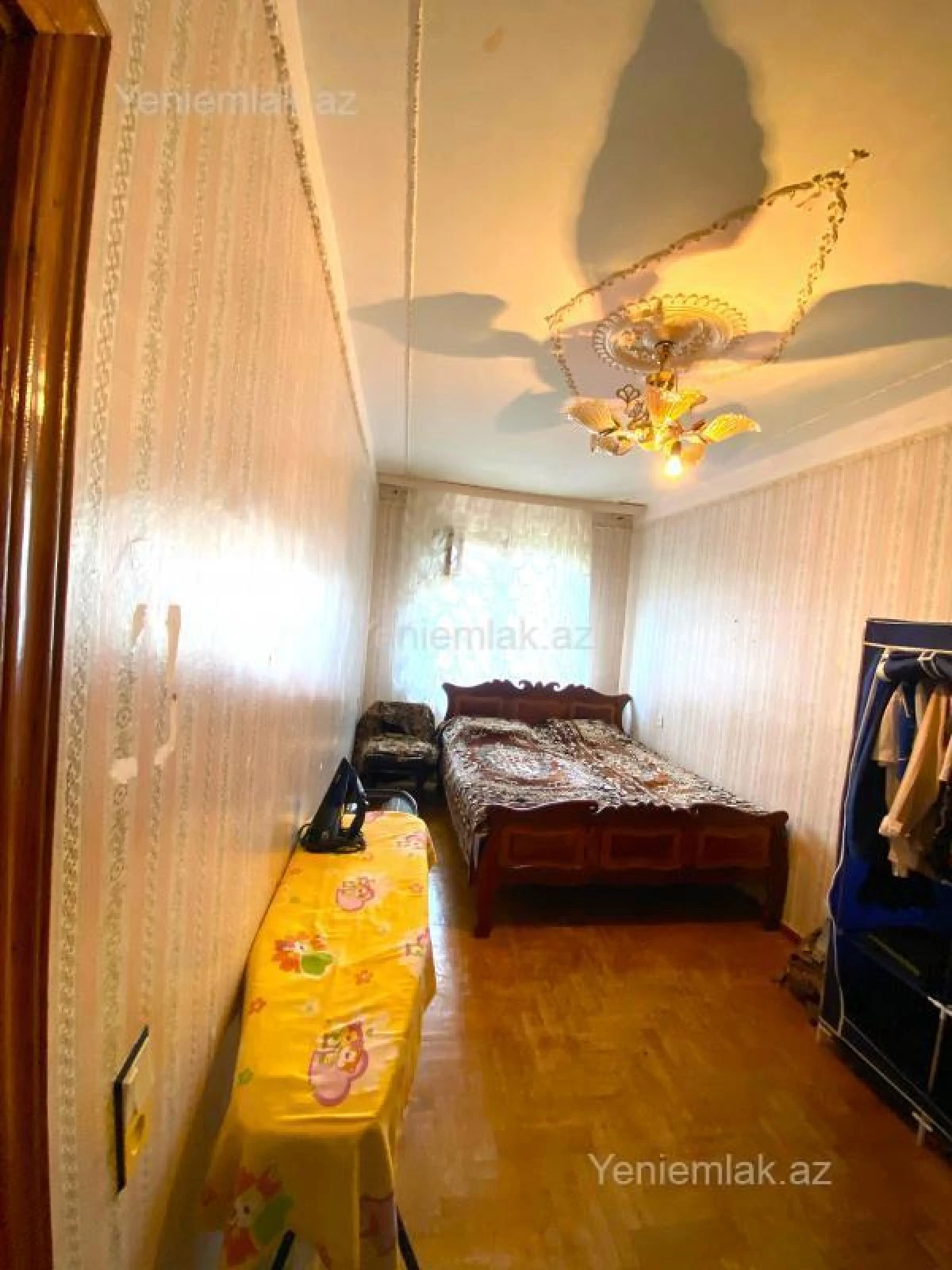 Satılır 4 otaqlı köhnə tikili 110 m²