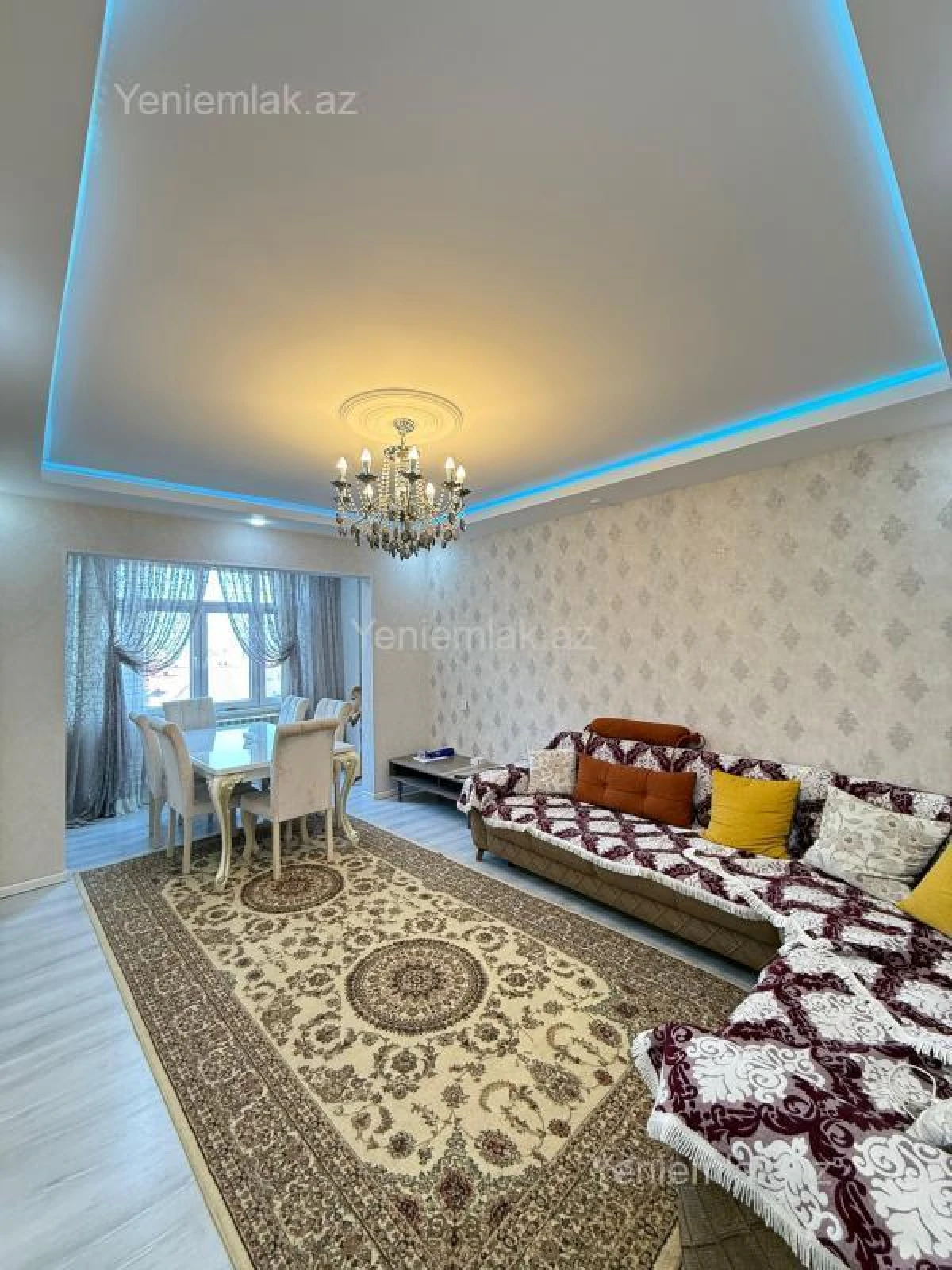 Satılır 3 otaqlı köhnə tikili 72 m²