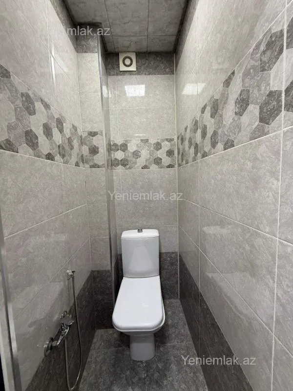 Satılır 3 otaqlı köhnə tikili 72 m²