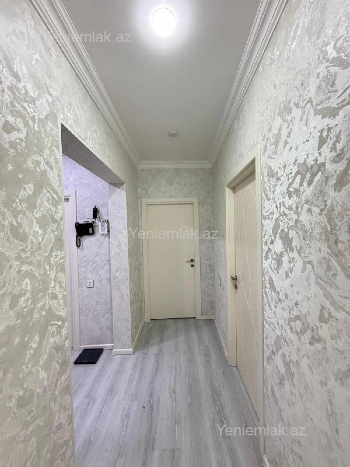 Satılır 3 otaqlı köhnə tikili 72 m²