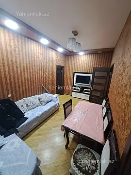Satılır 2 otaqlı köhnə tikili 60 m²