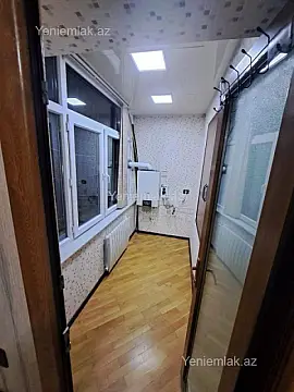 Satılır 2 otaqlı köhnə tikili 60 m²