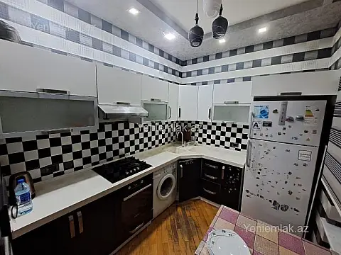 Satılır 2 otaqlı köhnə tikili 60 m²
