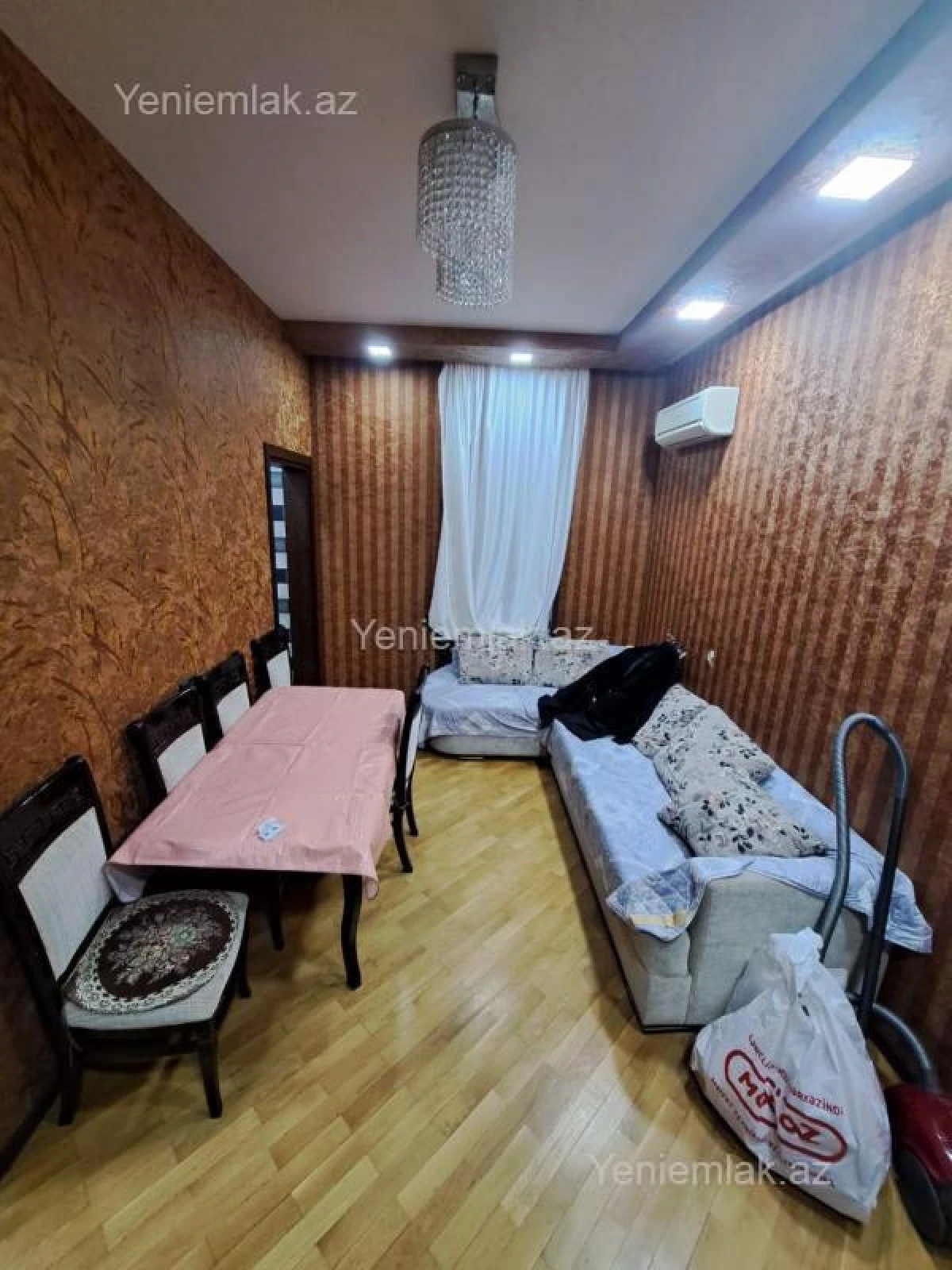 Satılır 2 otaqlı köhnə tikili 60 m²