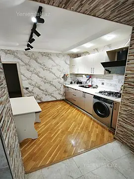 Satılır 3 otaqlı köhnə tikili 75 m²