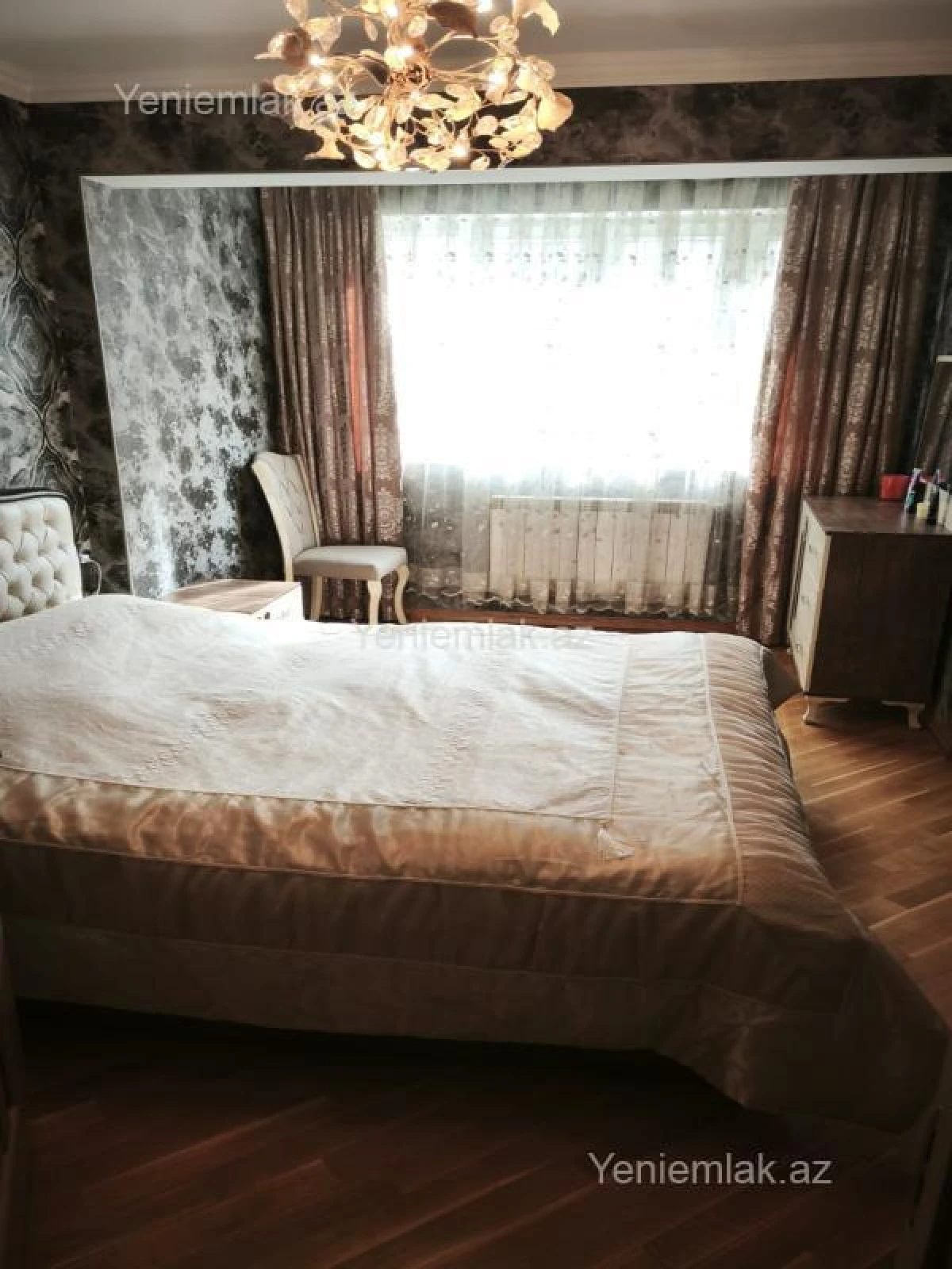 Satılır 3 otaqlı köhnə tikili 75 m²