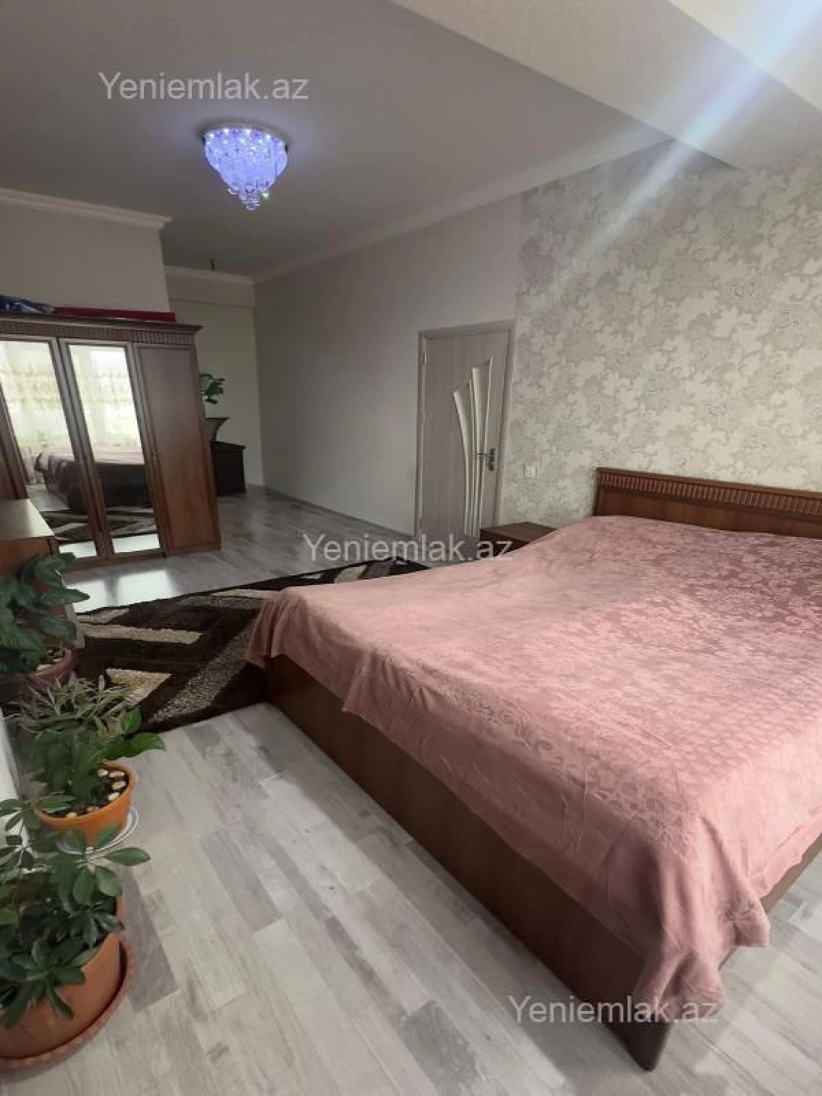 Satılır 3 otaqlı yeni tikili 126 m²