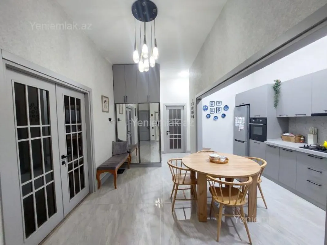 Satılır 3 otaqlı yeni tikili 105 m²