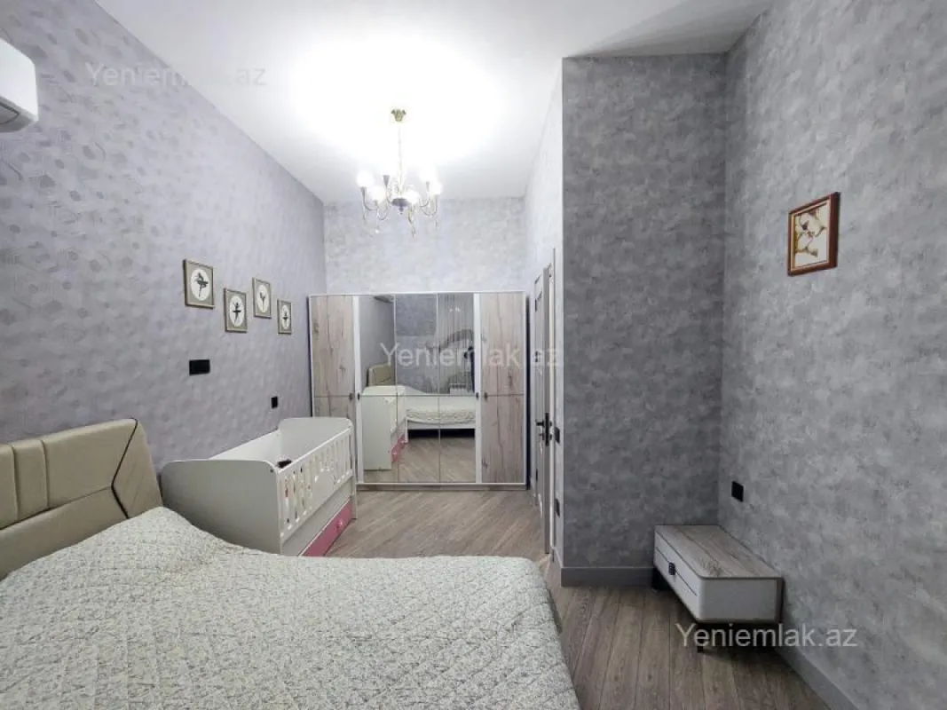 Satılır 3 otaqlı yeni tikili 105 m²