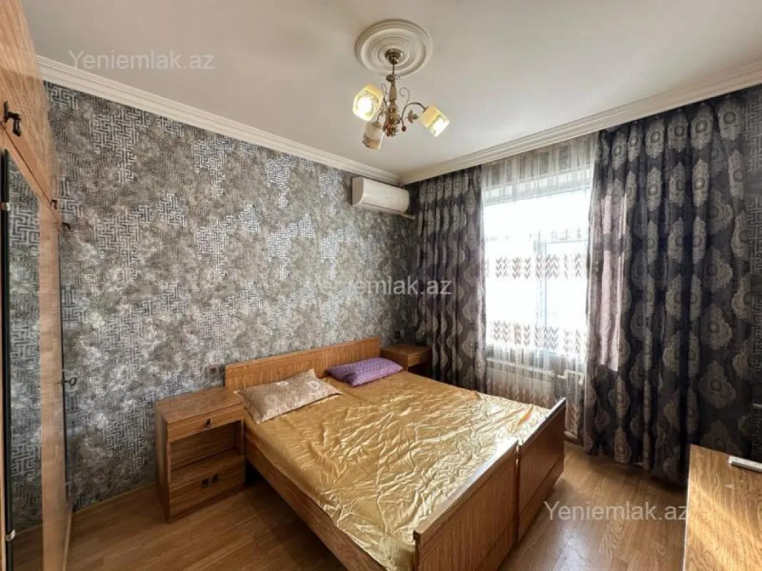 Satılır 2 otaqlı köhnə tikili 60 m²