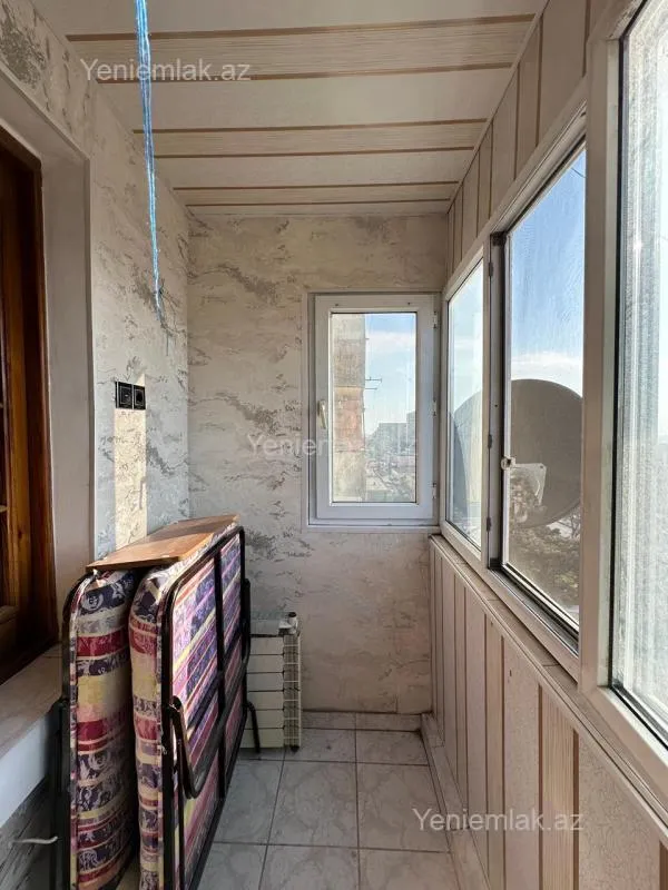 Satılır 2 otaqlı köhnə tikili 60 m²