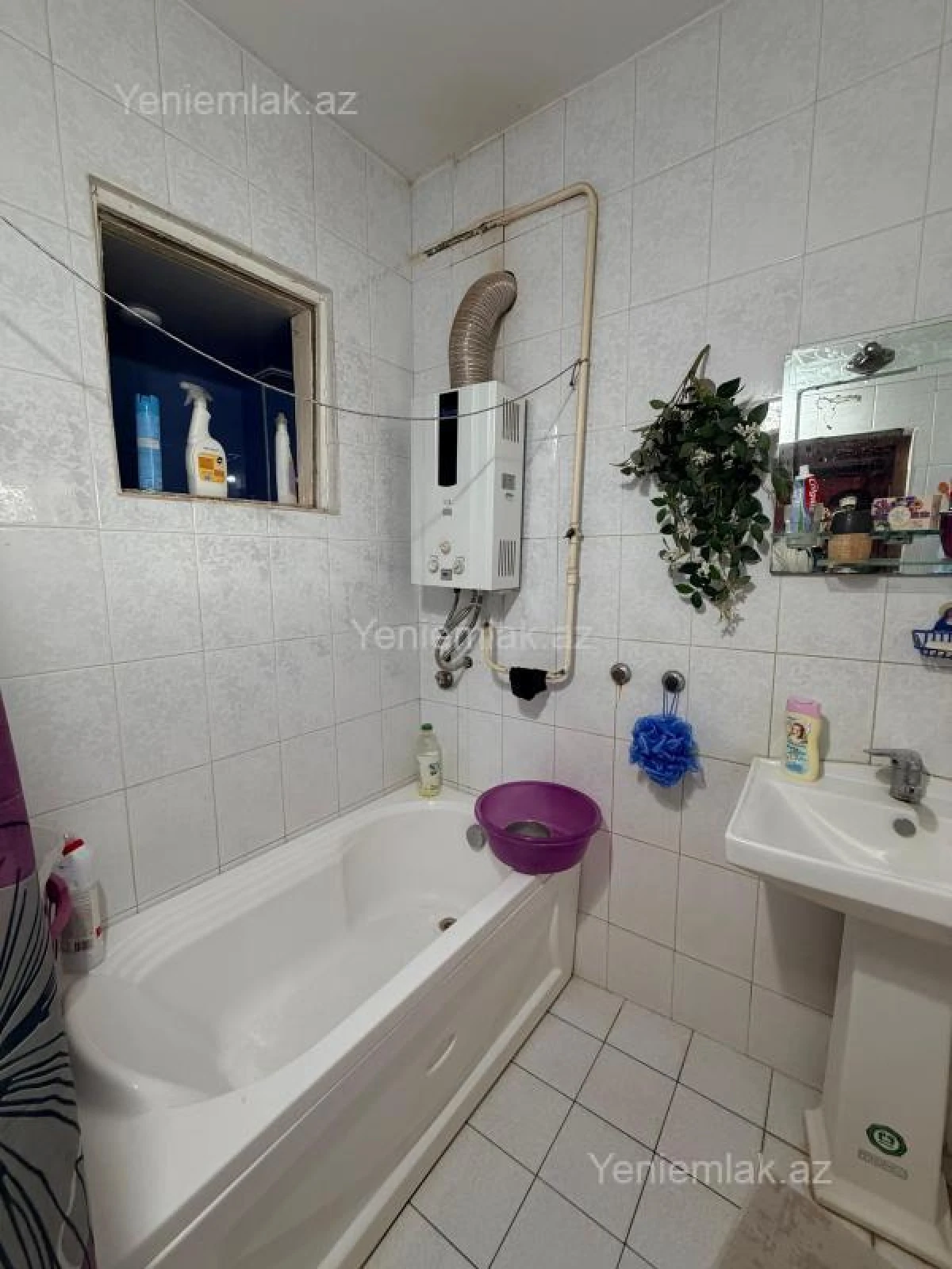 Satılır 3 otaqlı köhnə tikili 75 m²