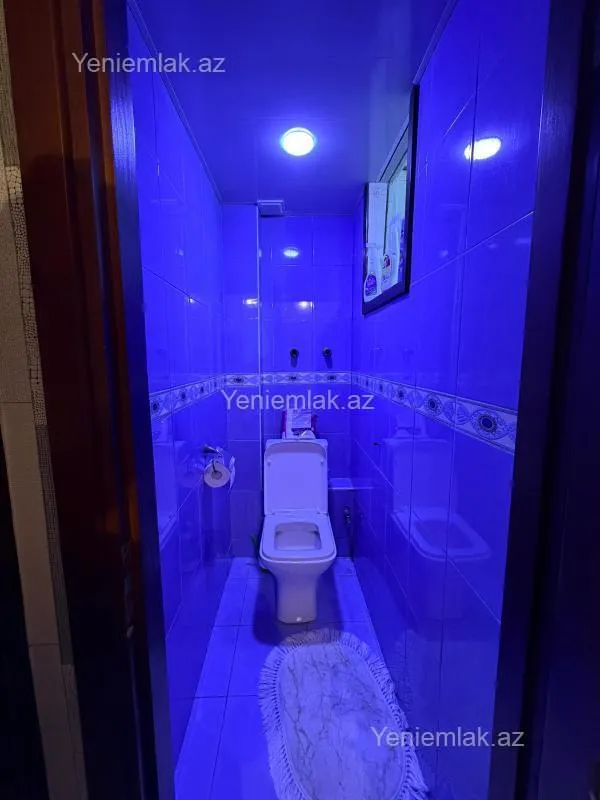 Satılır 3 otaqlı köhnə tikili 75 m²