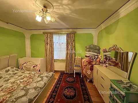 Satılır 3 otaqlı həyət evi 150 m²