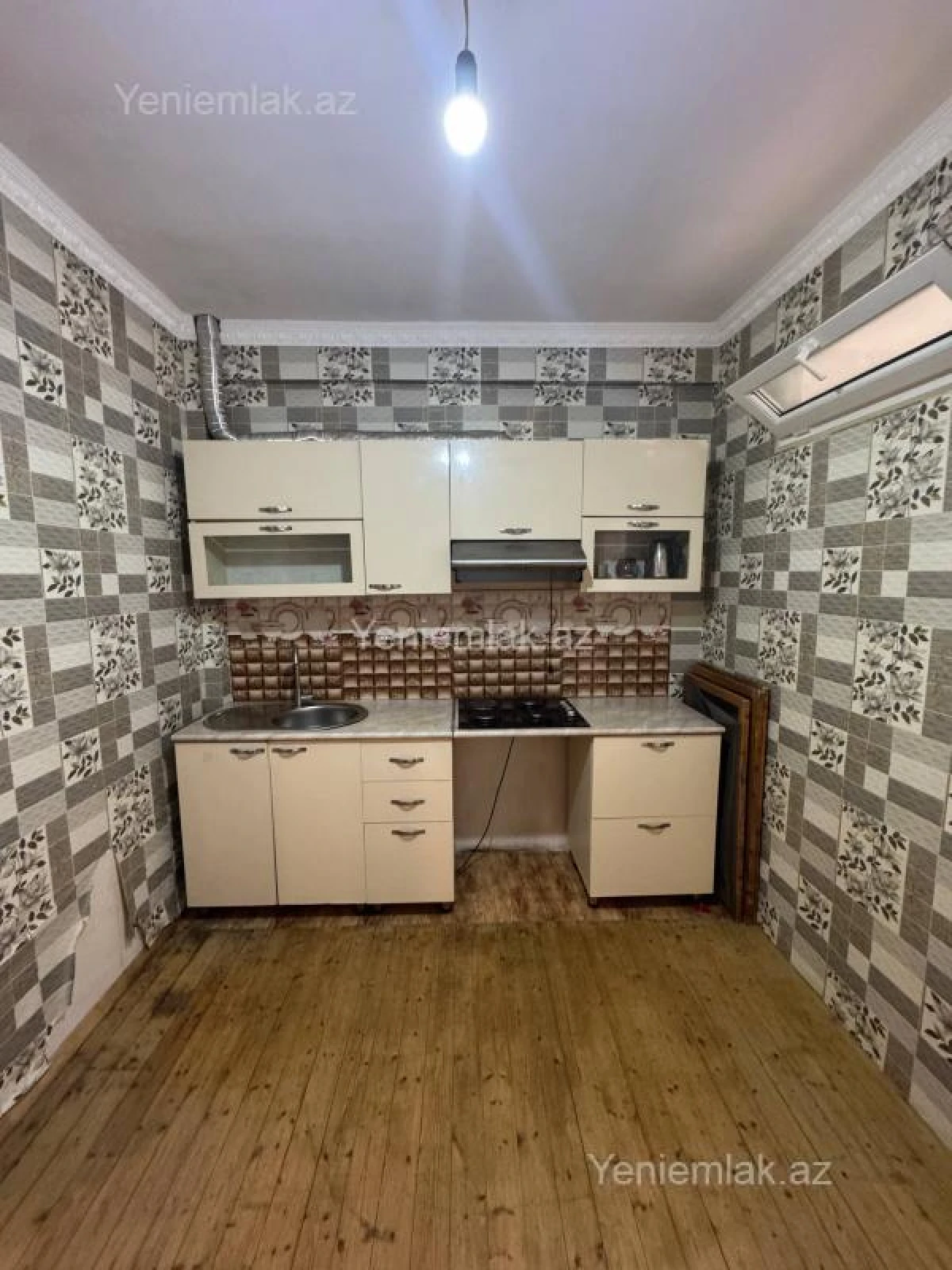 Satılır 2 otaqlı yeni tikili 50 m²