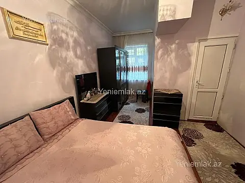 Satılır 3 otaqlı köhnə tikili 70 m²