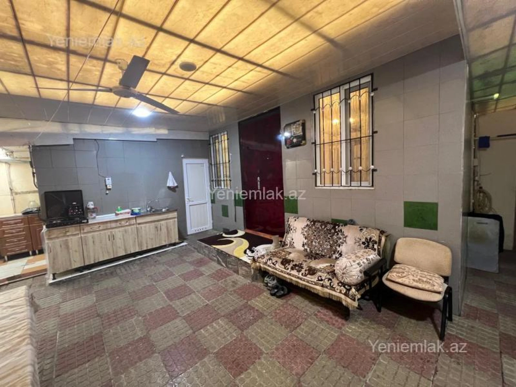Satılır 3 otaqlı köhnə tikili 70 m²