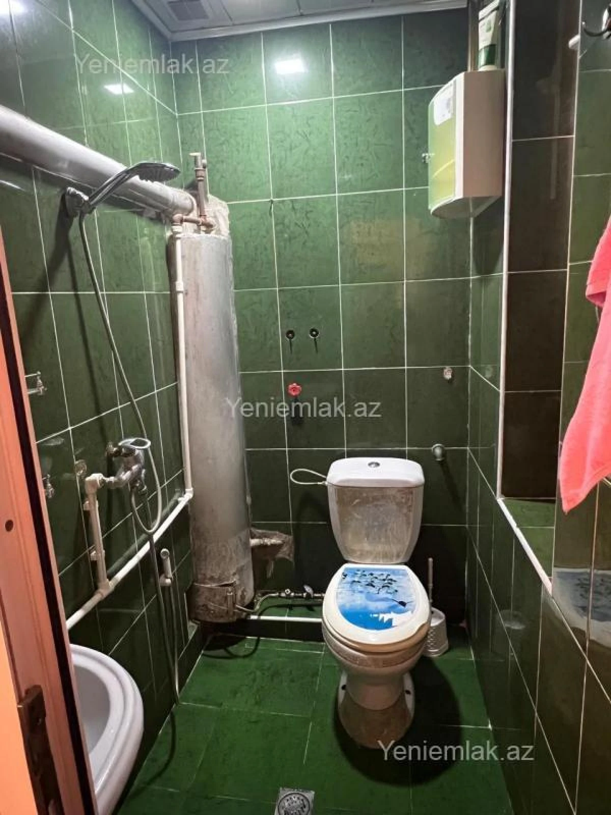Satılır 3 otaqlı köhnə tikili 70 m²