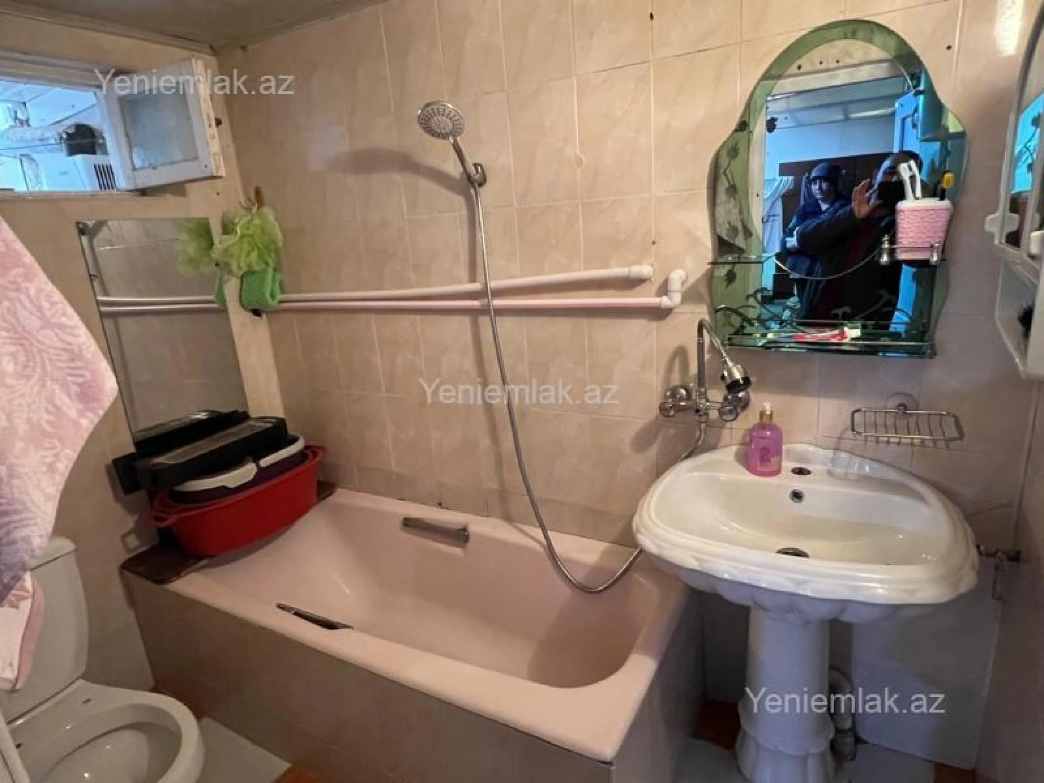 Satılır 3 otaqlı köhnə tikili 70 m²