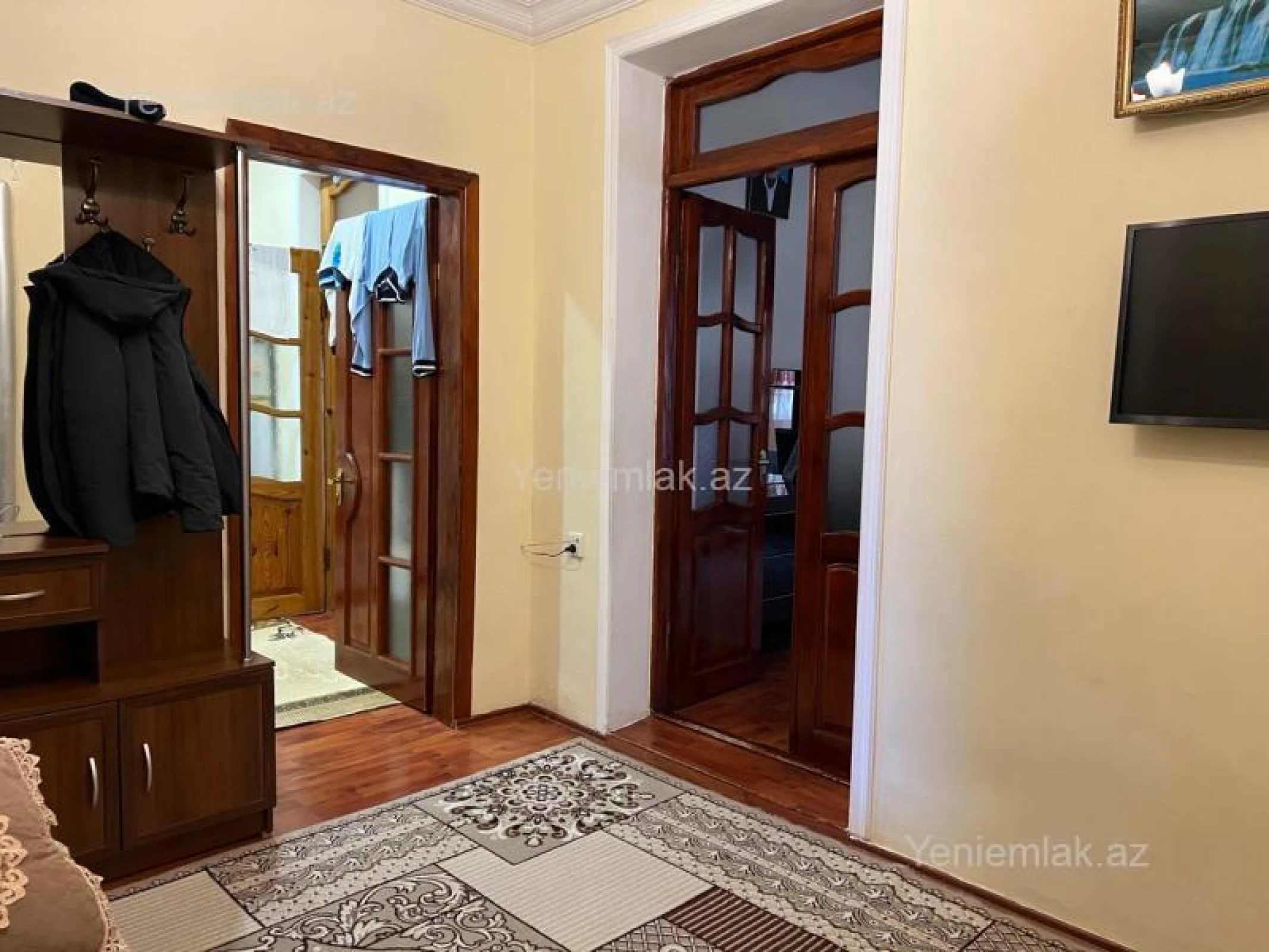 Satılır 3 otaqlı köhnə tikili 70 m²
