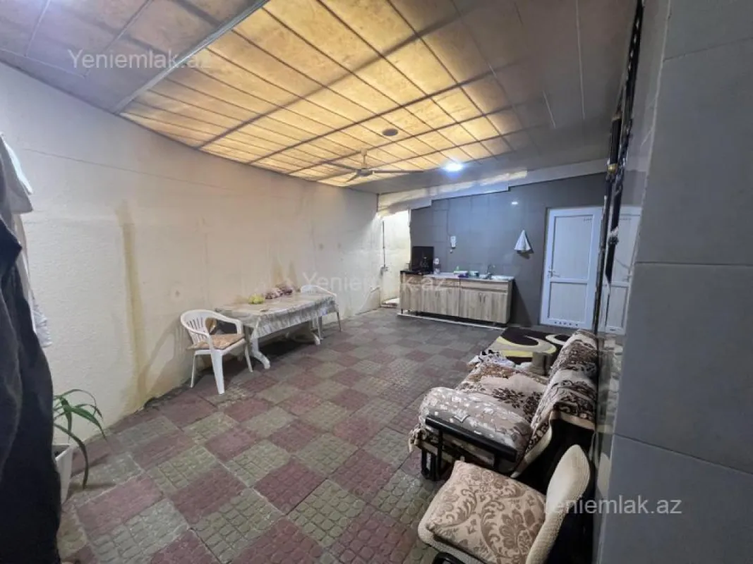 Satılır 3 otaqlı köhnə tikili 70 m²