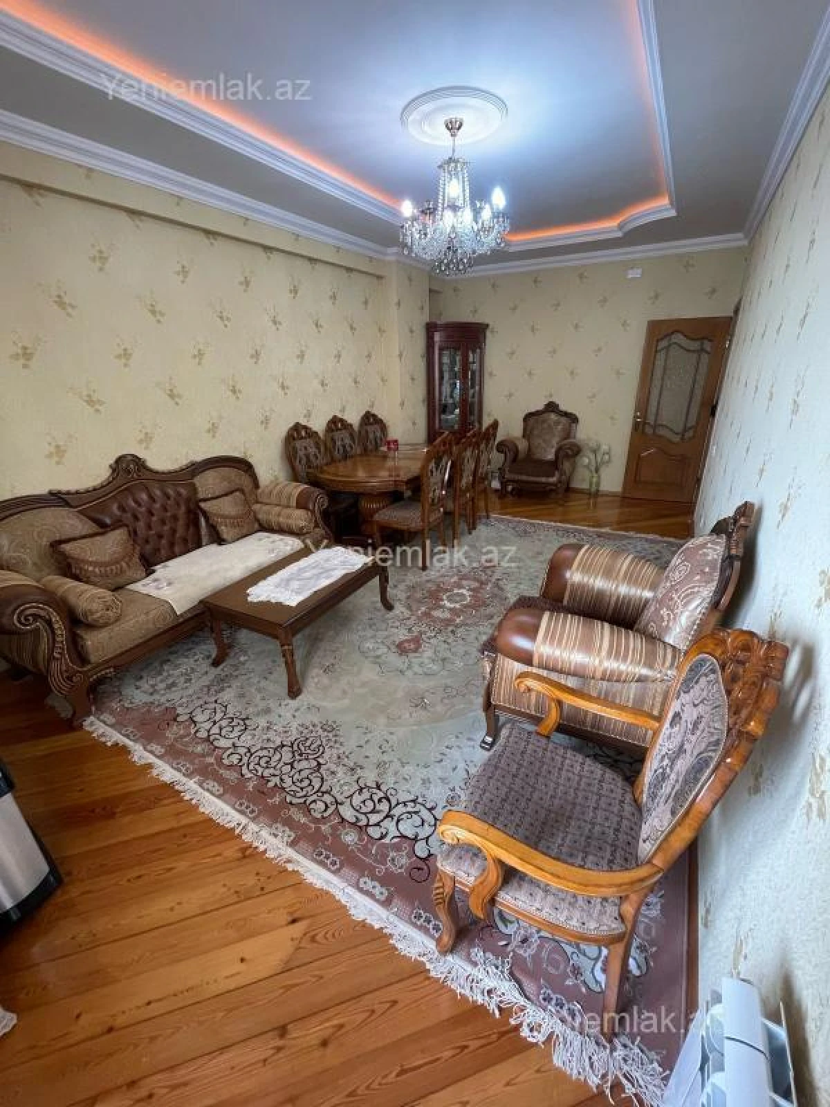 Satılır 3 otaqlı yeni tikili 85 m²