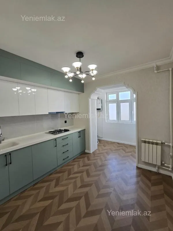 Satılır 3 otaqlı köhnə tikili 80 m²