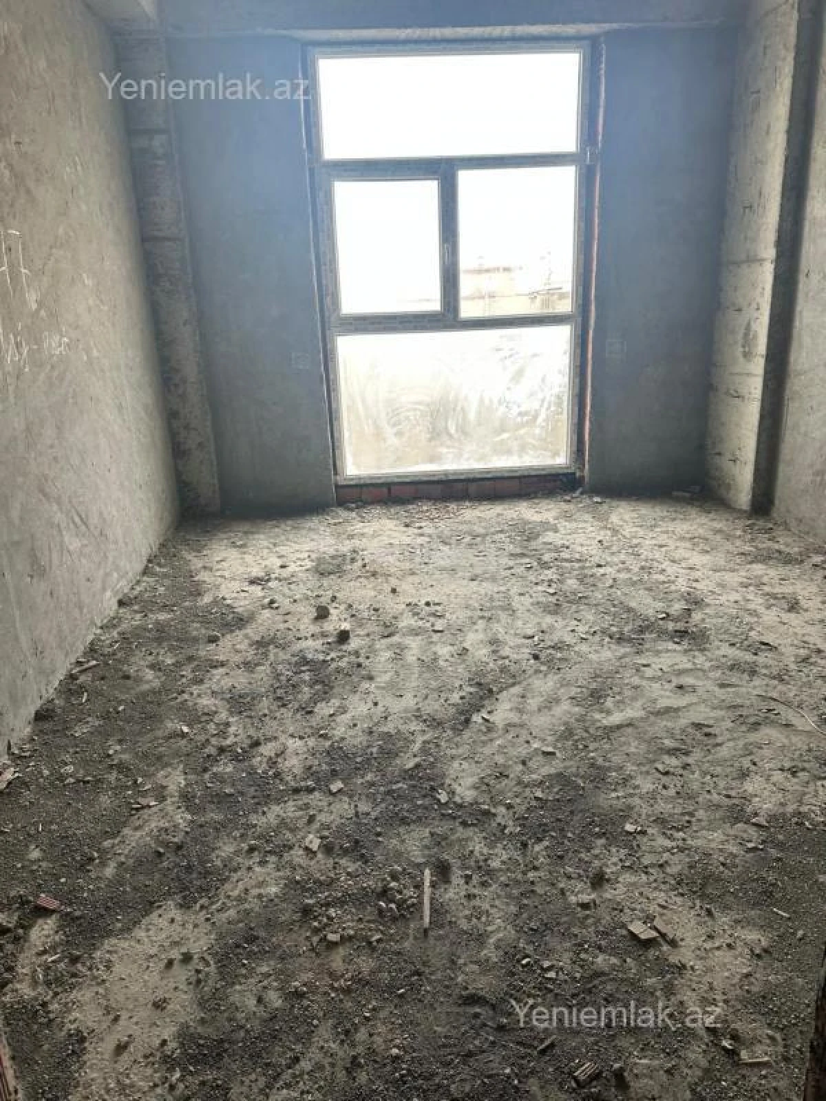 Satılır 3 otaqlı yeni tikili 133 m²