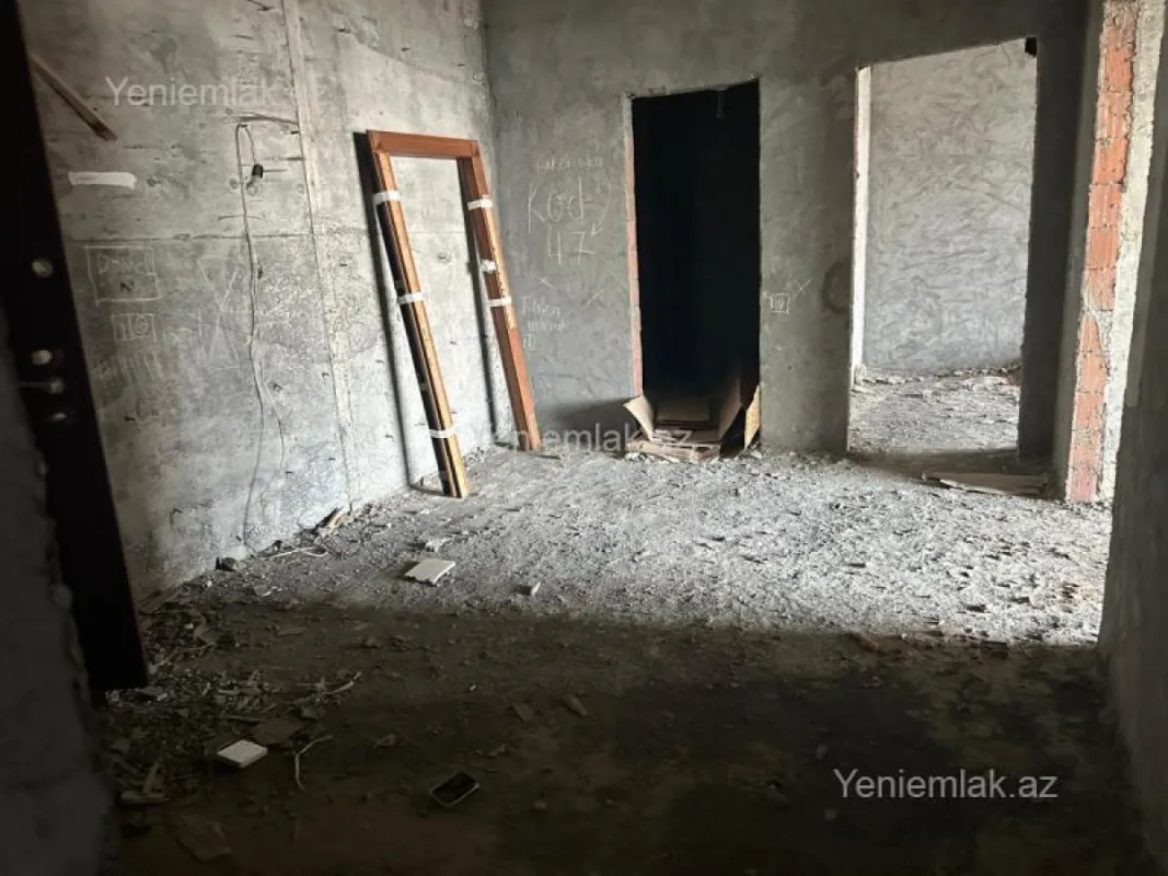 Satılır 3 otaqlı yeni tikili 133 m²