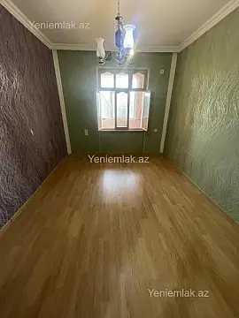 Satılır 2 otaqlı köhnə tikili 56 m²