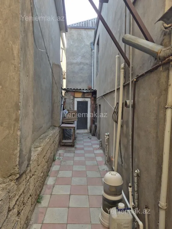 Satılır 5 otaqlı həyət evi 116 m²