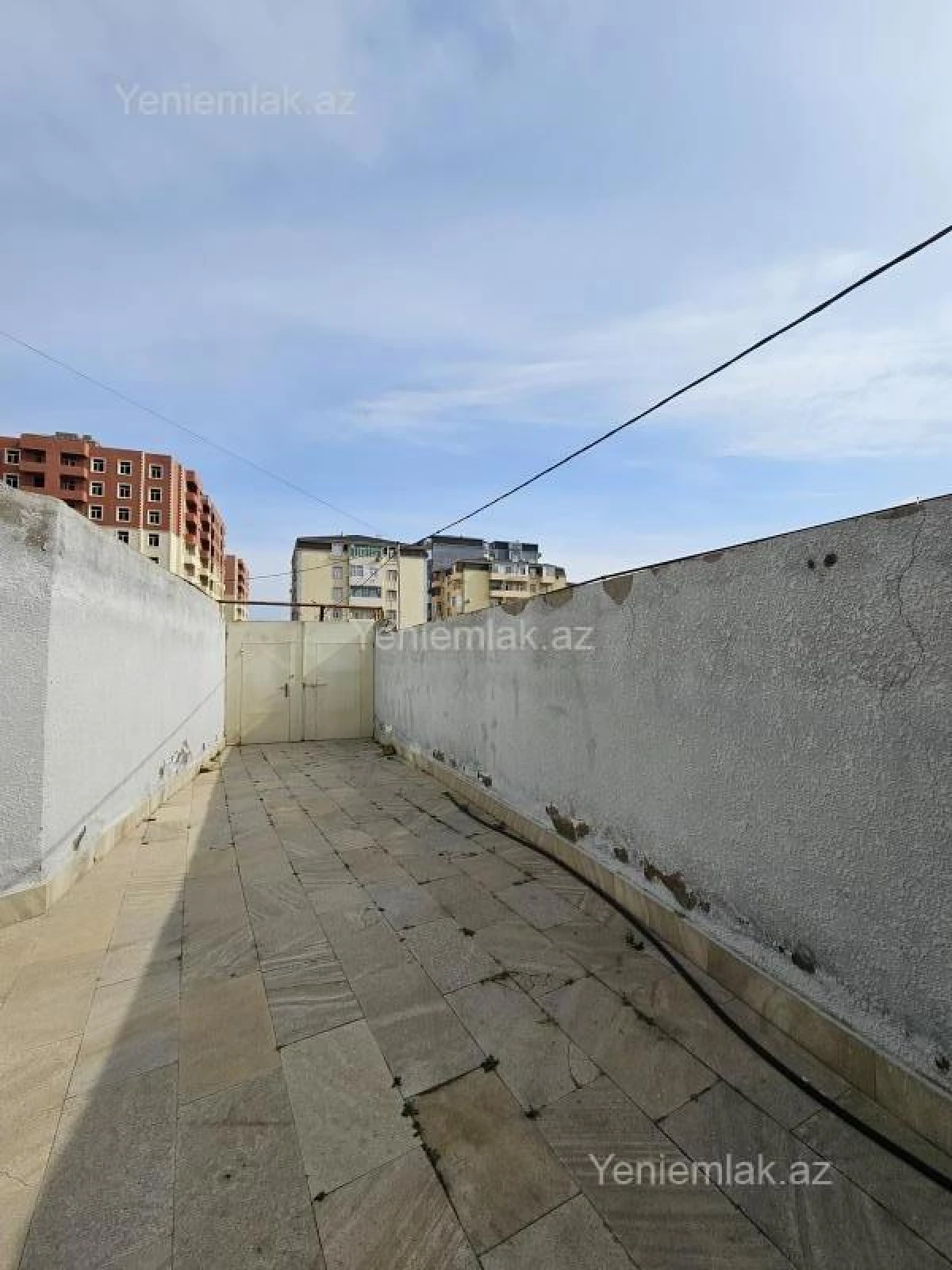 Satılır 4 otaqlı həyət evi 132 m²