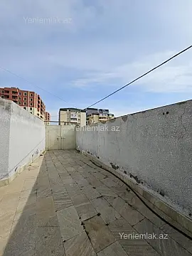 Satılır 4 otaqlı həyət evi 132 m²