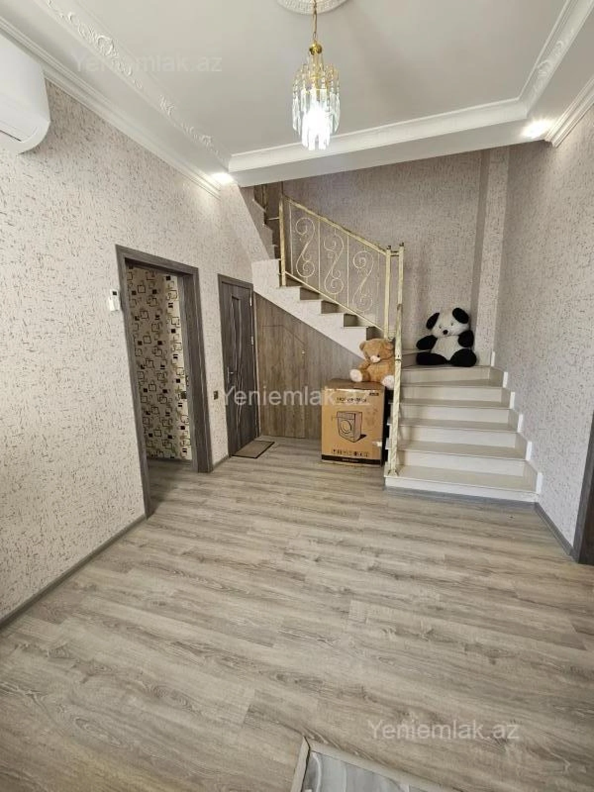Satılır 4 otaqlı həyət evi 132 m²
