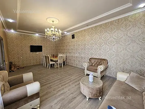Satılır 4 otaqlı həyət evi 132 m²