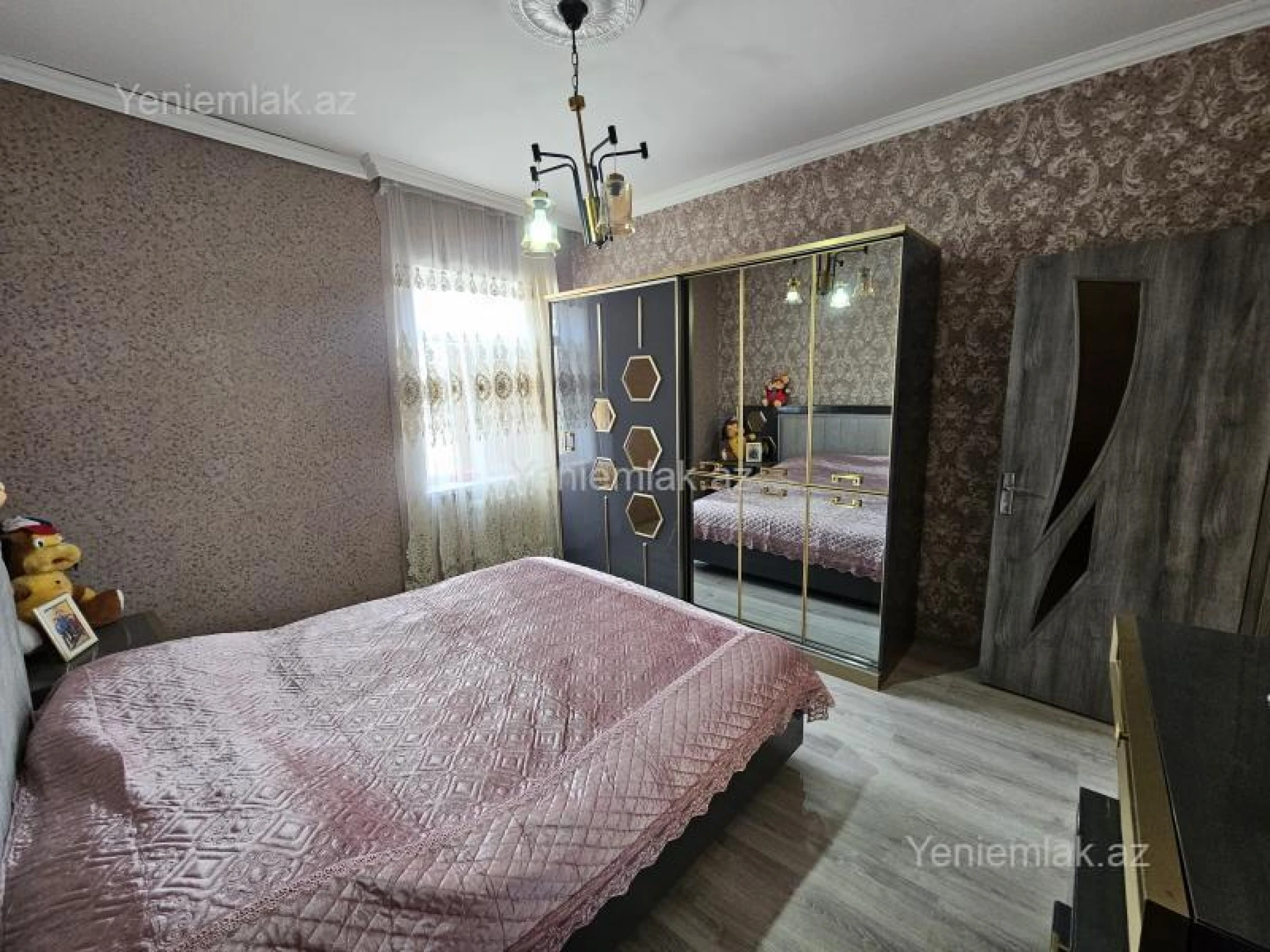 Satılır 4 otaqlı həyət evi 132 m²