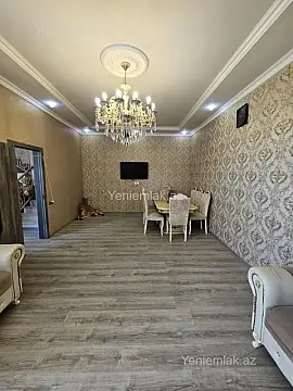 Satılır 4 otaqlı həyət evi 132 m²