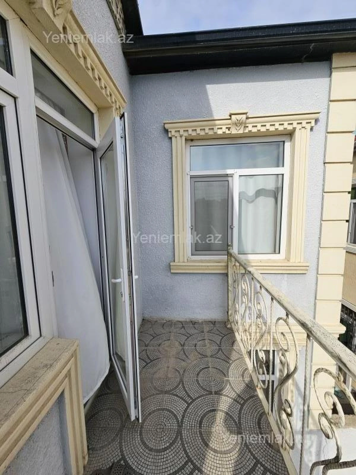 Satılır 4 otaqlı həyət evi 132 m²