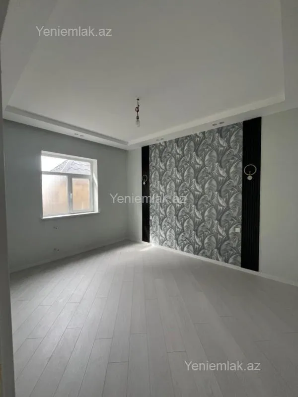 Satılır 4 otaqlı həyət evi 140 m²