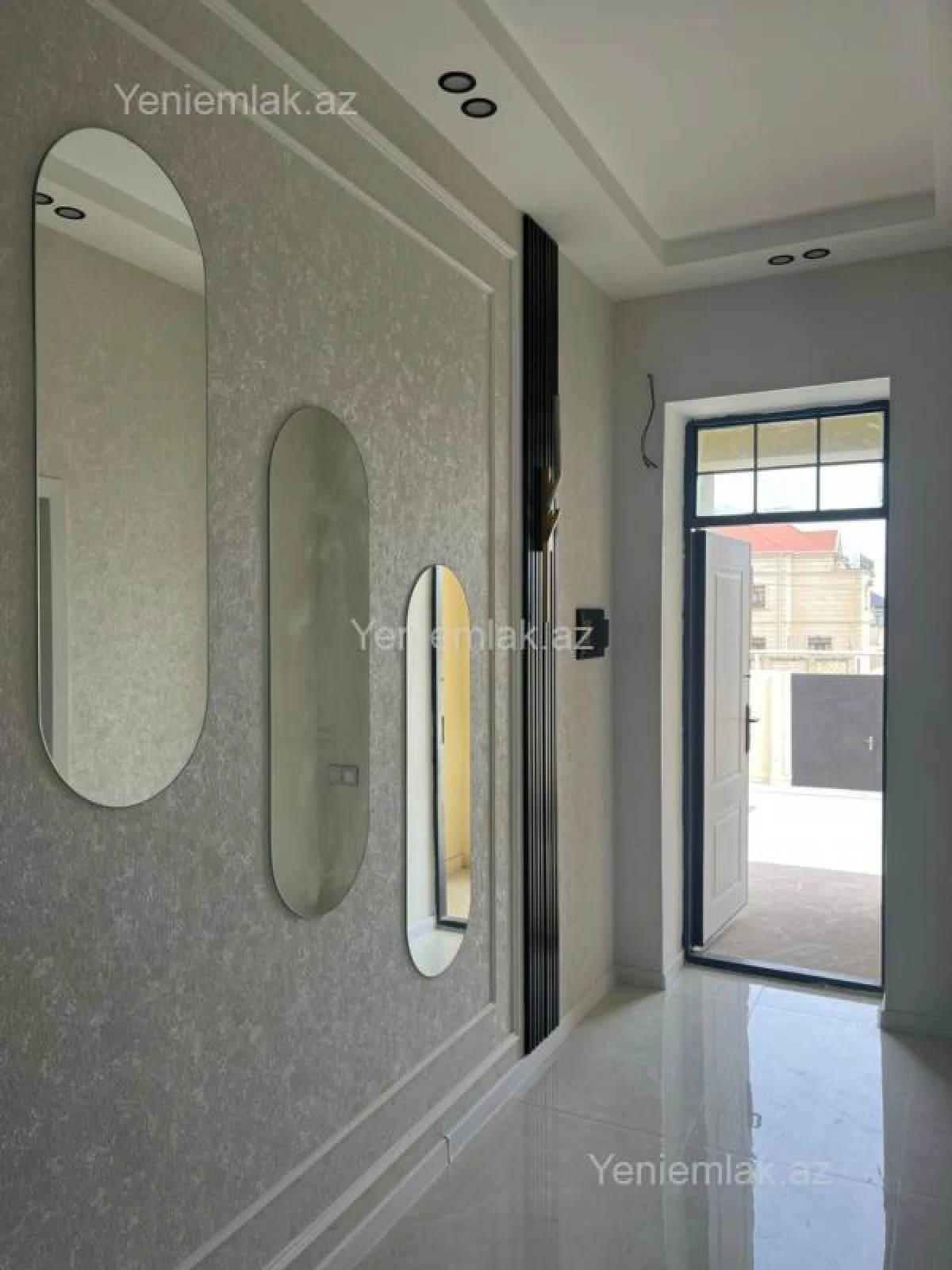 Satılır 4 otaqlı həyət evi 140 m²