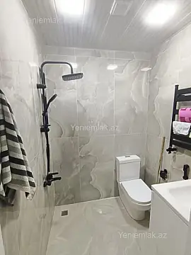 Satılır 3 otaqlı yeni tikili 65 m²