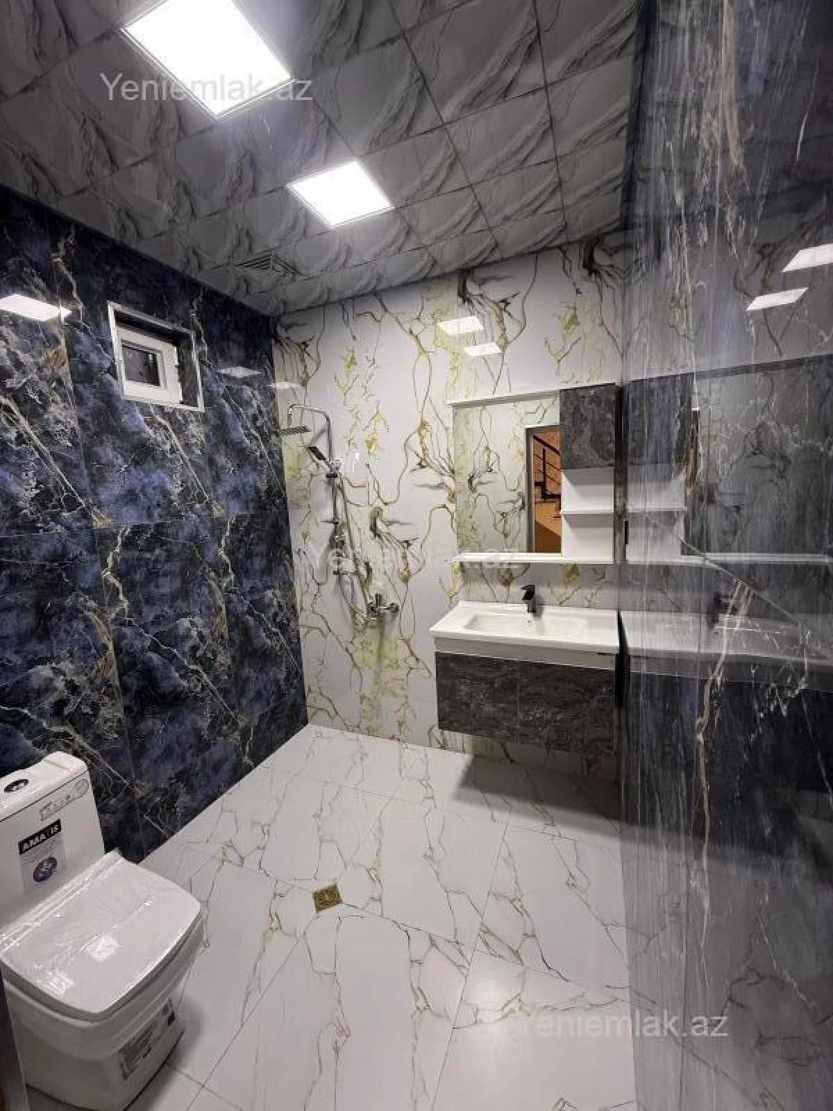 Satılır 4 otaqlı həyət evi 150 m²