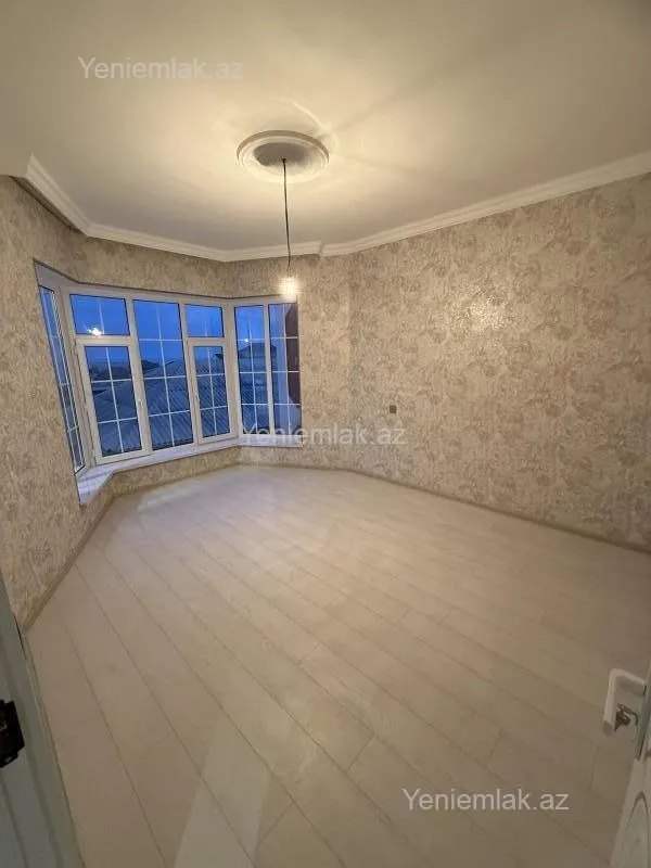 Satılır 4 otaqlı həyət evi 150 m²