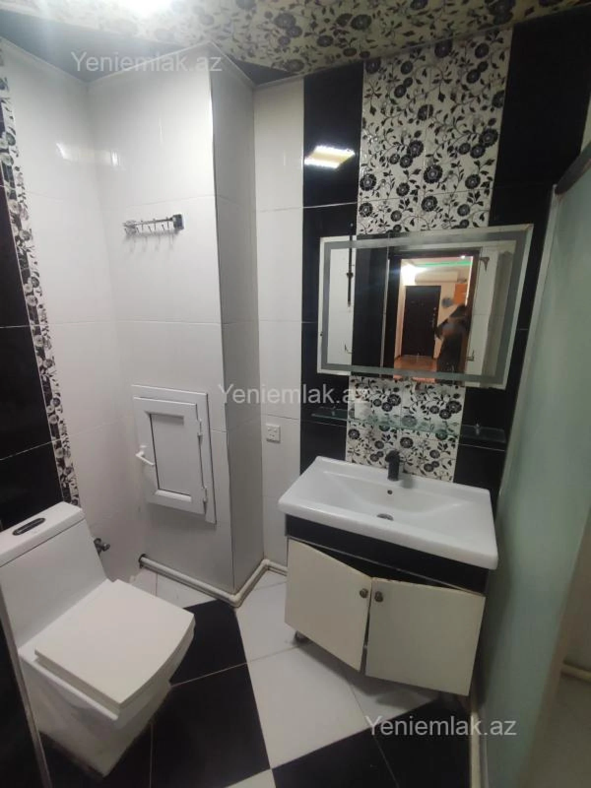 Satılır 5 otaqlı köhnə tikili 120 m²