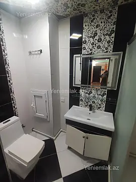 Satılır 5 otaqlı köhnə tikili 120 m²