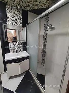 Satılır 5 otaqlı köhnə tikili 120 m²